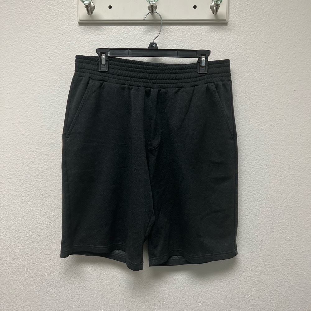 PUMA athletic shorts size large